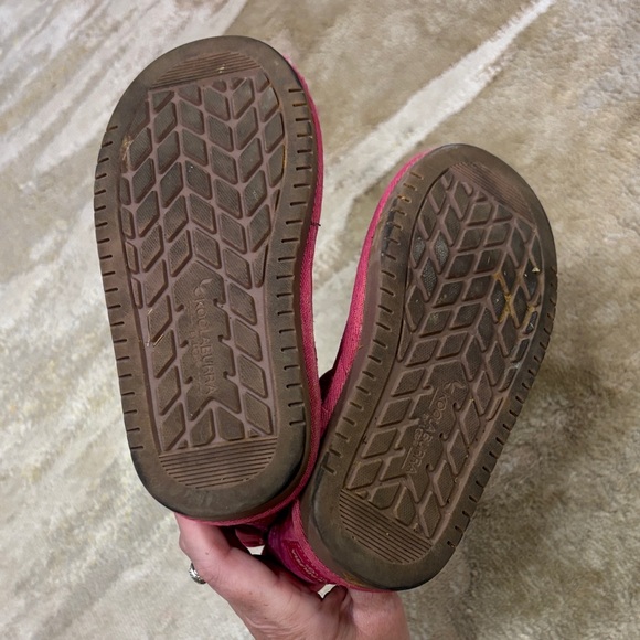 Pink Koolaburra by UGG Kids Boots - Picture 6 of 8